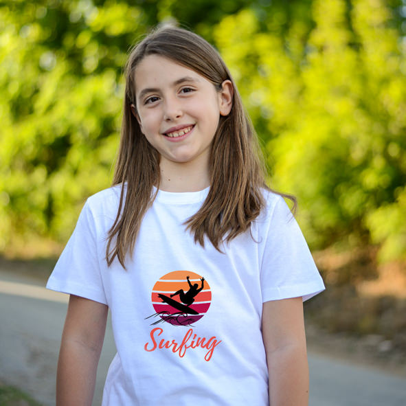 kids mockup girl 111718 Surfing.png kids mockup girl 111718 Surfing.png
